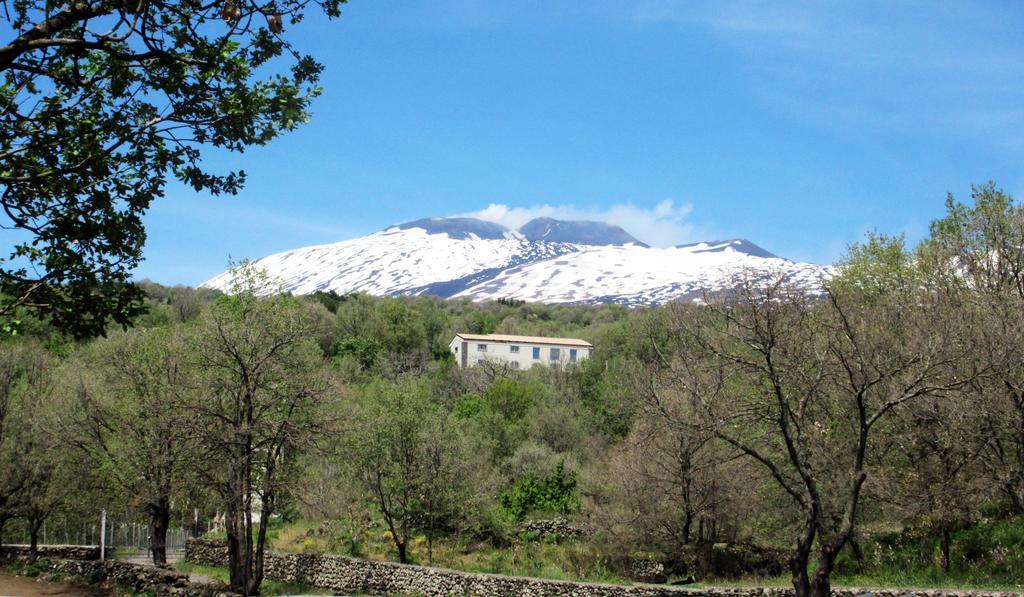Boscoscuro Villa Ragalna Exterior photo